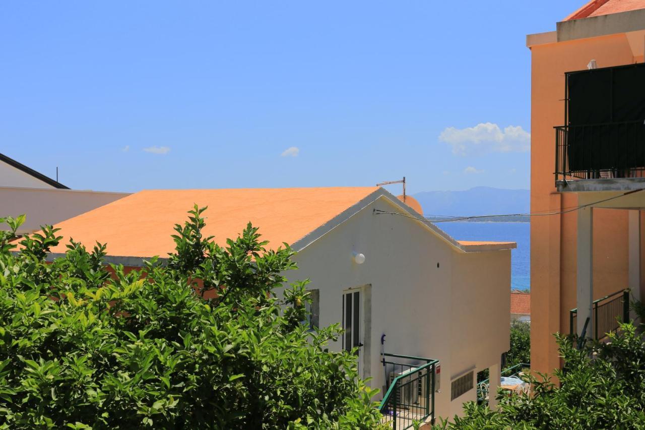 Apartments By The Sea Zivogosce - Blato, Makarska - 1057 Blato  Exterior foto