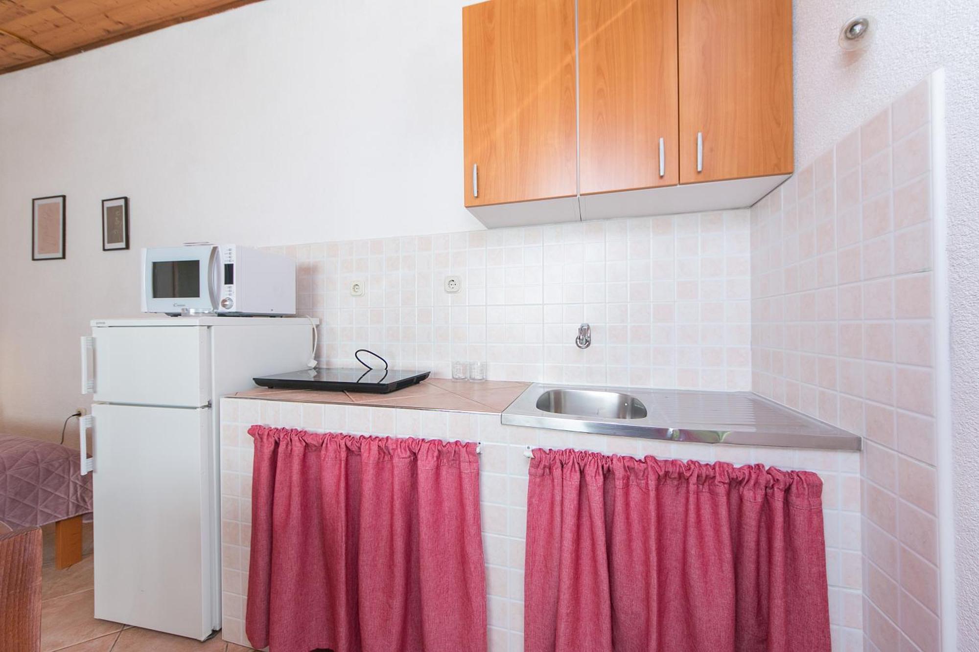 Apartments By The Sea Zivogosce - Blato, Makarska - 1057 Blato  Habitación foto